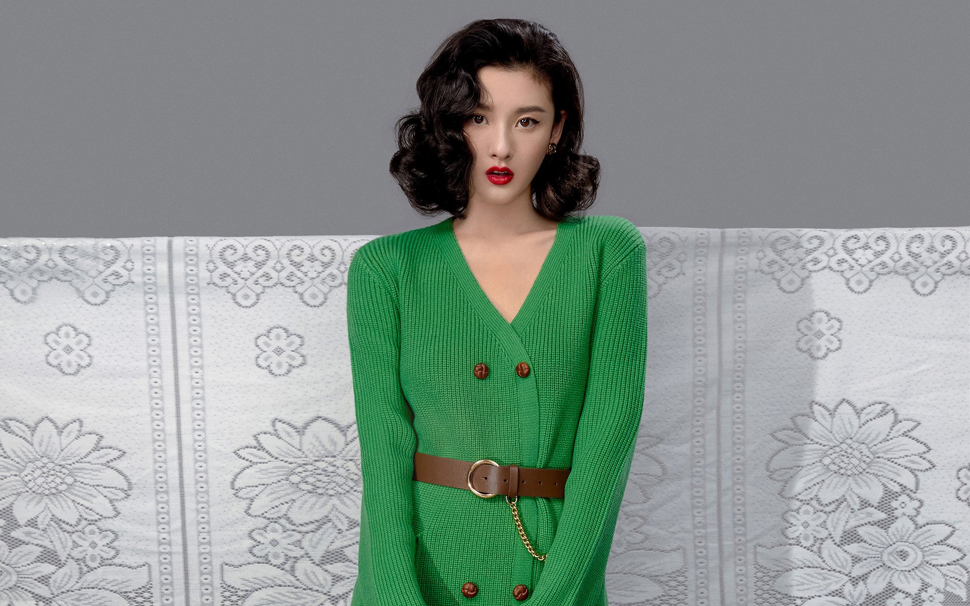 Jiu You-全球足球大赛数字转播系统升级,提供多角度全景观看体验,转播足球赛的app