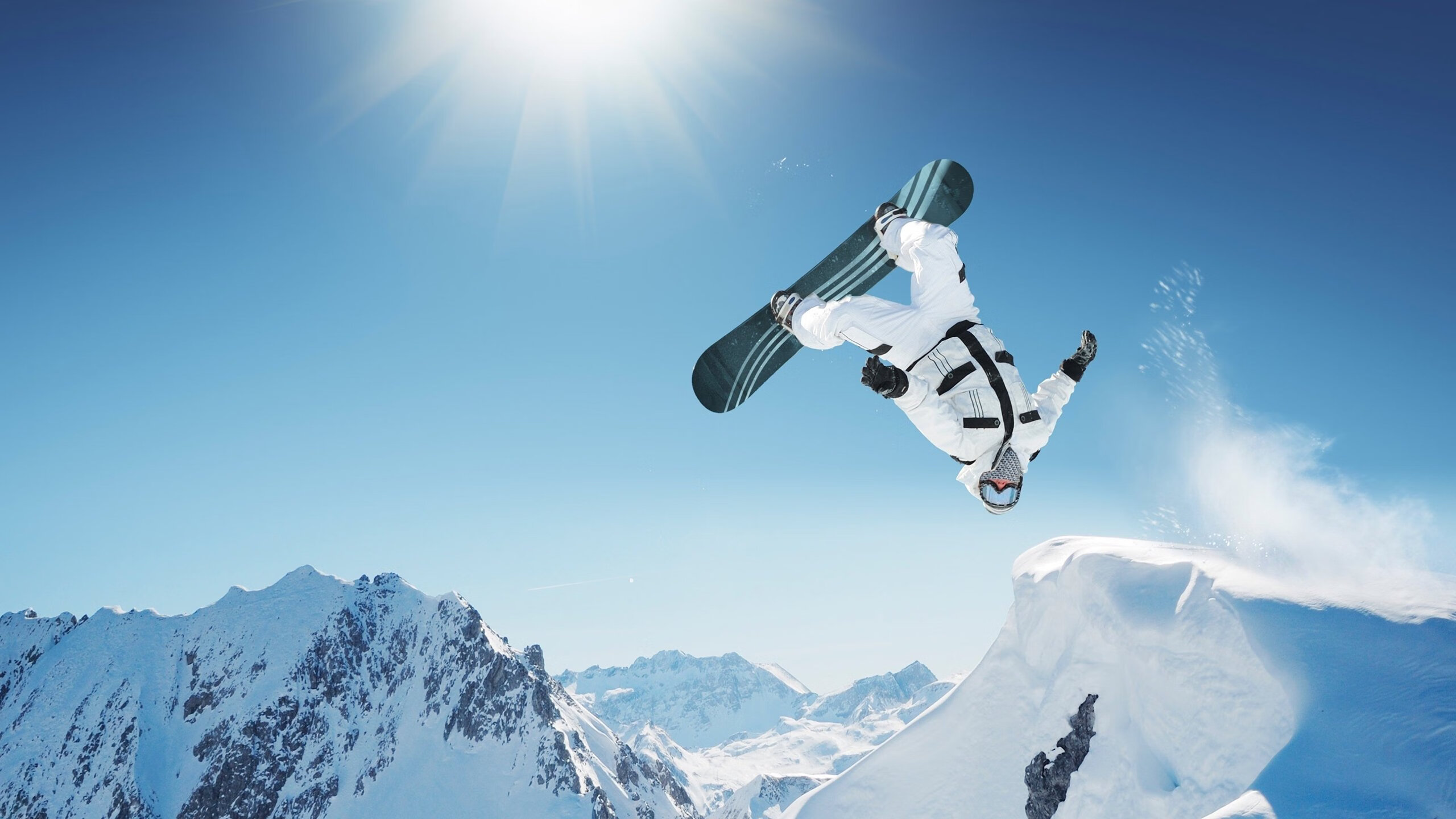 九游登录中心-团队精神：冠军车队的铁血纪律，车队团结力量大