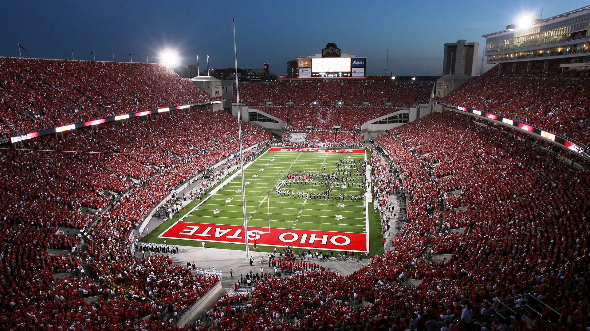 足球场馆绿色环保标准逐步普及，践行可持续发展，足球场污染环境吗